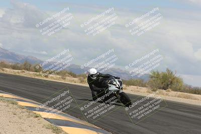 media/May-05-2025-Moto Forza (Mon) [[3c1838c5e5]]/2-B Group/Session 2 (Turn 7 Inside)/